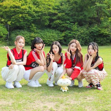 LE SSERAFIM photo 44