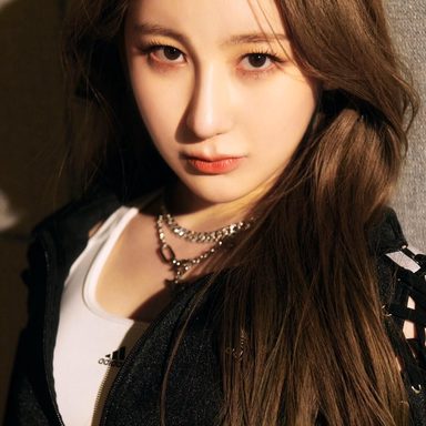 LEE CHAE YEON photo 30