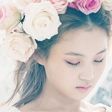 Lee Hi photo 46