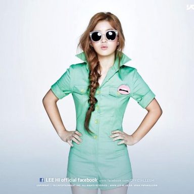 Lee Hi photo 56