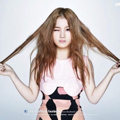 Lee Hi photo 55