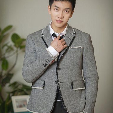 Lee Seung Gi photo 9