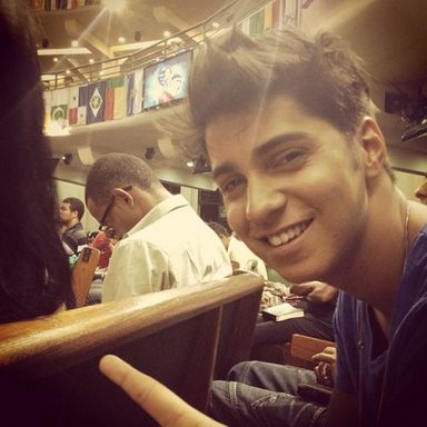 Léo Brandão photo 21