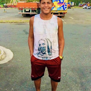 LÉO LB