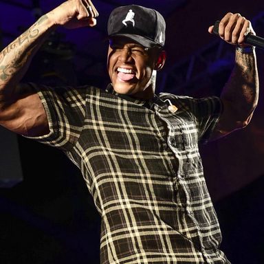 Léo Santana photo 175