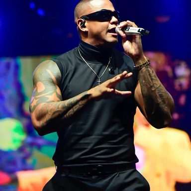 Léo Santana photo 29