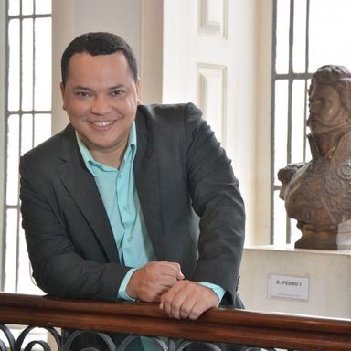 Lewis Miguel