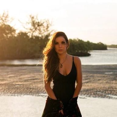 Liah Soares photo 28