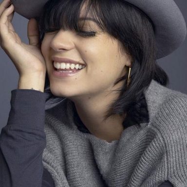 Lily Allen photo 9