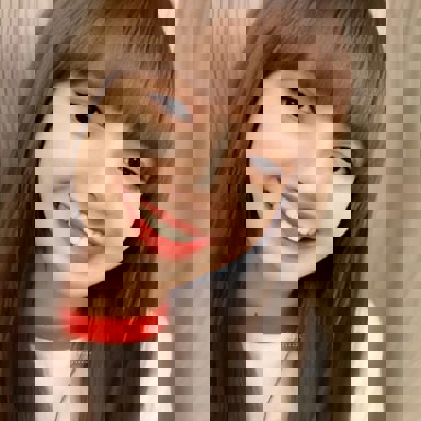 LISA (BLACKPINK) photo 19