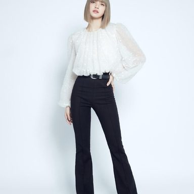 LISA (BLACKPINK) photo 80