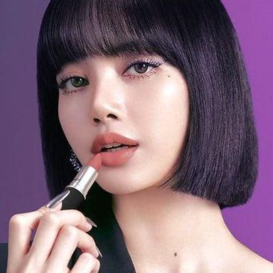 LISA (BLACKPINK) photo 88