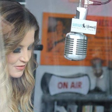 Lisa Marie Presley photo 13