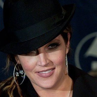 Lisa Marie Presley photo 18
