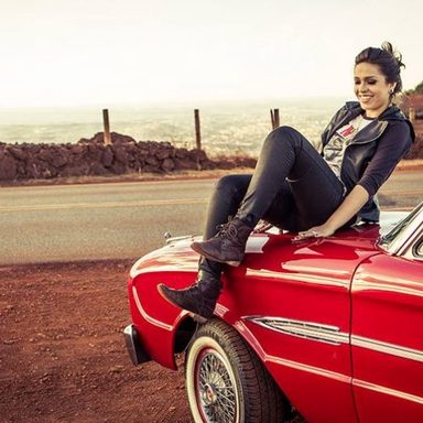 Lorena Chaves photo 14