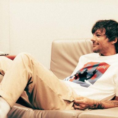 Louis Tomlinson photo 56