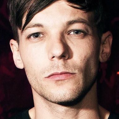 Louis Tomlinson photo 126