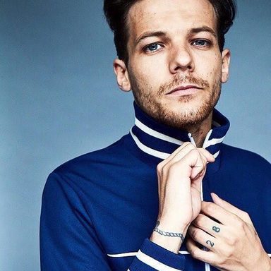 Louis Tomlinson photo 94