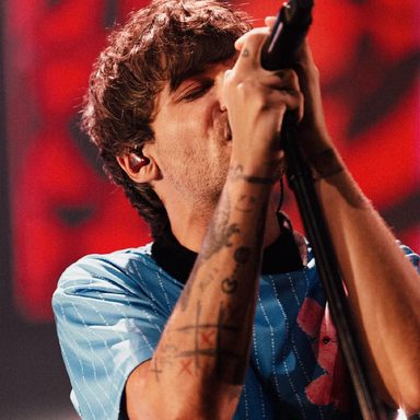 Louis Tomlinson photo 16