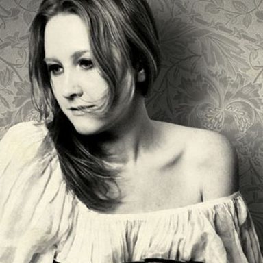 Louise Latham