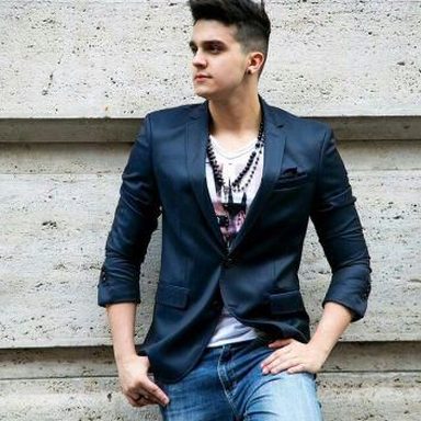 Luan Santana photo 48