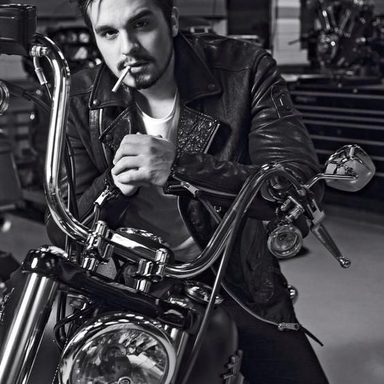 Luan Santana photo 77