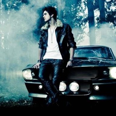 Luan Santana photo 97