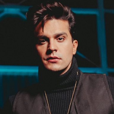 Luan Santana photo 35