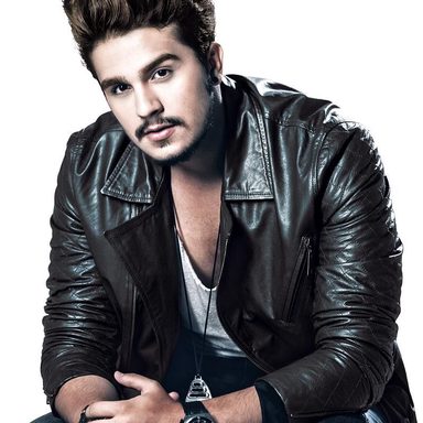 Luan Santana photo 78