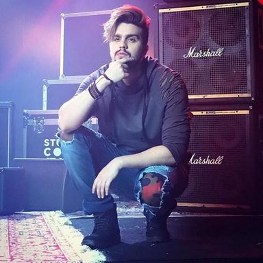 Luan Santana photo 61