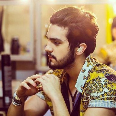 Luan Santana photo 76