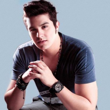 Luan Santana photo 87