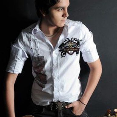 Luan Santana photo 154