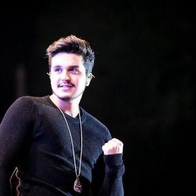 Luan Santana photo 49