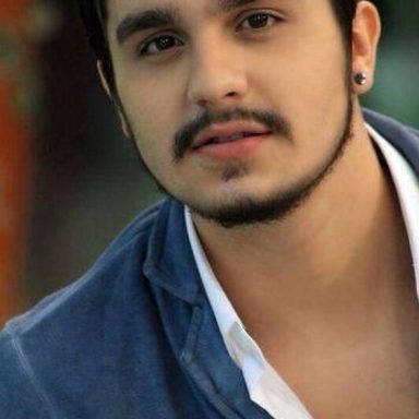 Luan Santana photo 41