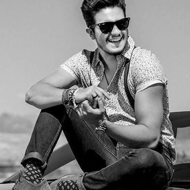 Luan Santana photo 59
