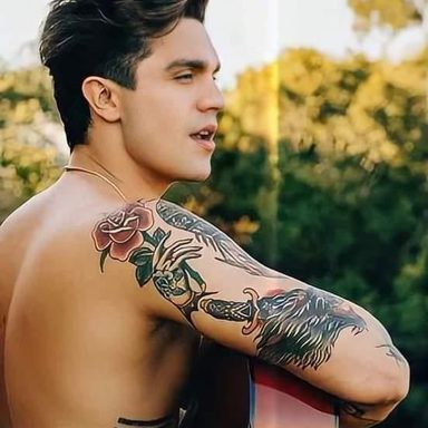 Luan Santana photo 32