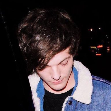 Louis Tomlinson photo 107