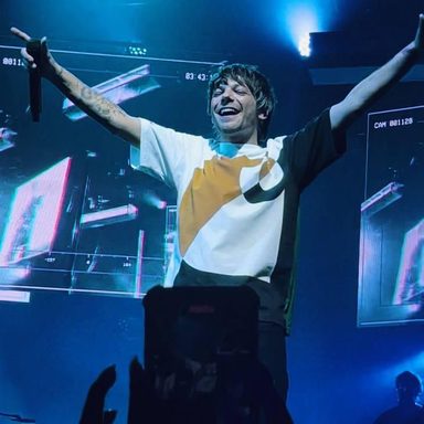 Louis Tomlinson photo 38