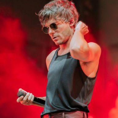 Louis Tomlinson photo 44