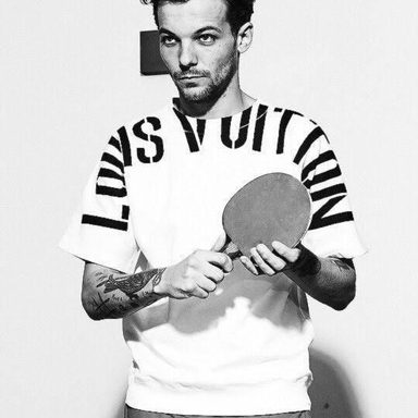 Louis Tomlinson photo 91