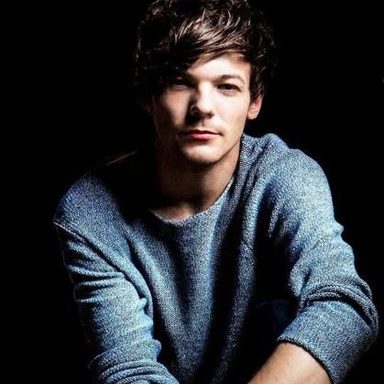 Louis Tomlinson photo 132