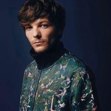 Louis Tomlinson photo 70