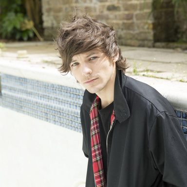 Louis Tomlinson photo 128