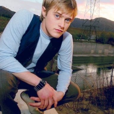 Lucas Grabeel