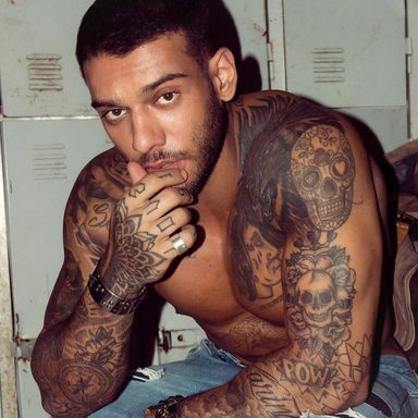 Lucas Lucco photo 38