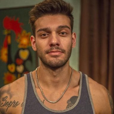 Lucas Lucco photo 35