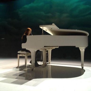 Lucia photo 22