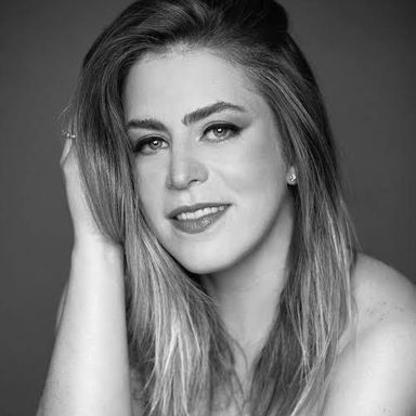 Luciana Andrade photo 11