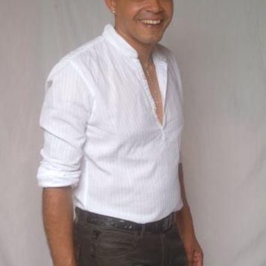 Luciano Moreno photo 15
